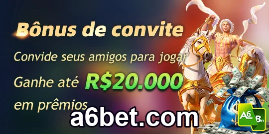 Jogador animado em slot games no cassino online
